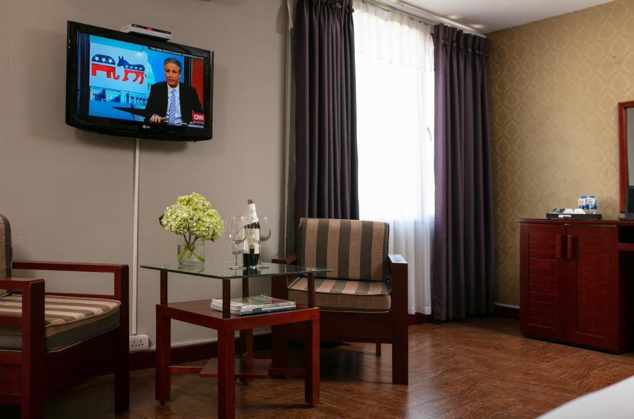 Sen Hotel - Managed By Sen Hotel Group Ханой Экстерьер фото